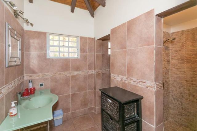 Orient Bay Villa Rentals St Martin 外观 照片